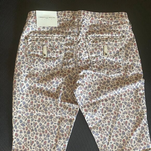 NWT TWENTY8TWELVE by Sienna Miller Beige Allover Printed Skinny Pants Sz 27 $295 - Picture 11 of 11